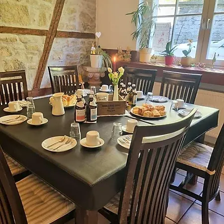 Zur Traube Hotel 3*