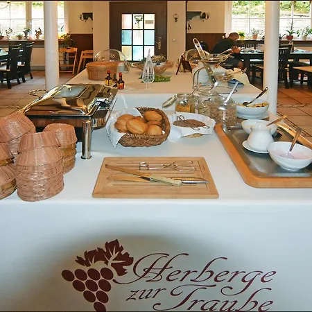 Zur Traube Hotel 3*